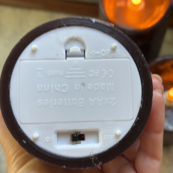 SET/3 Flameless Flickering Black Candles Remote:Halloween, Goth, Romance, Spooky - Picture 10 of 12